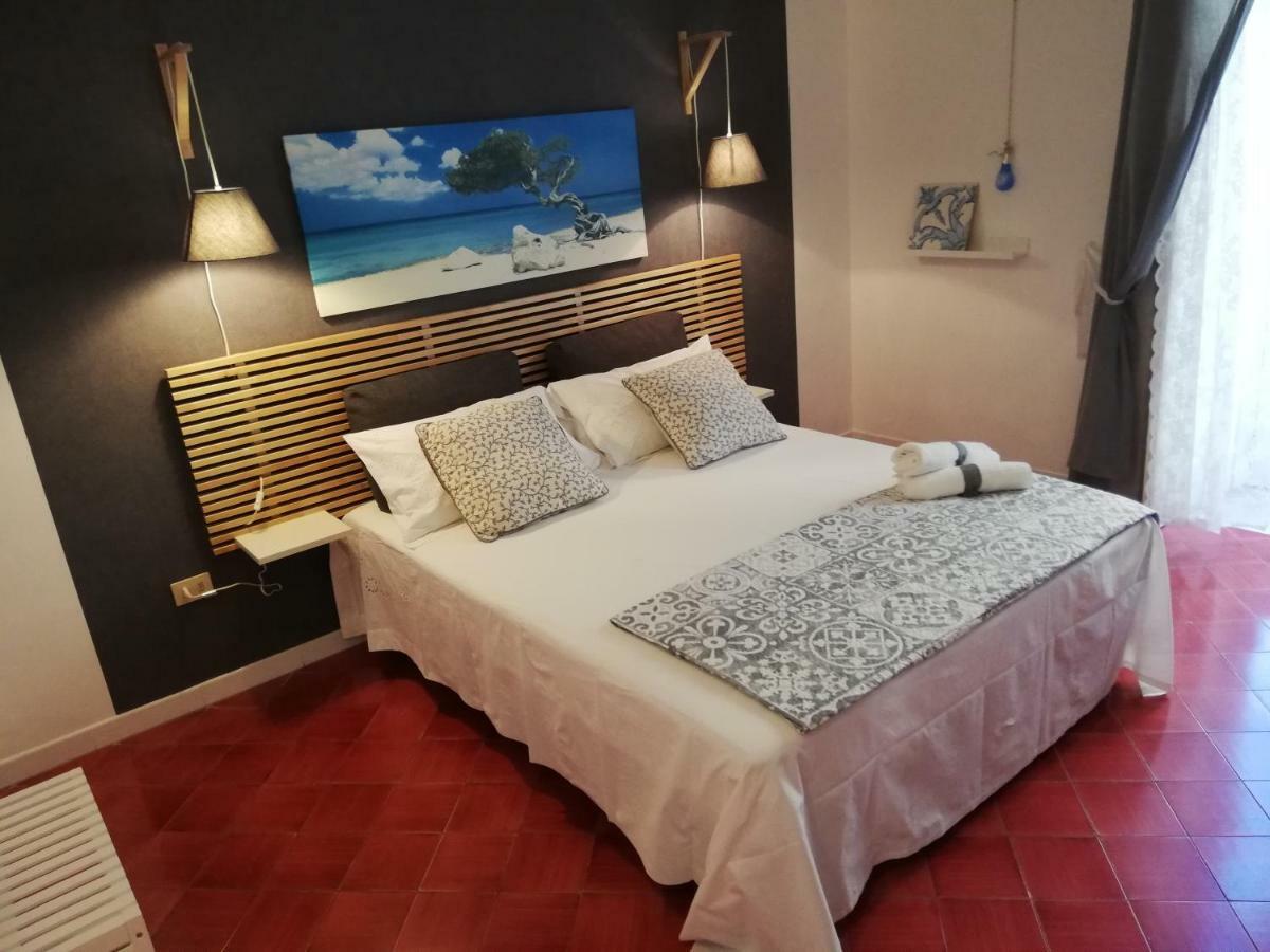 B&B Vicolo Stretto Салерно Экстерьер фото