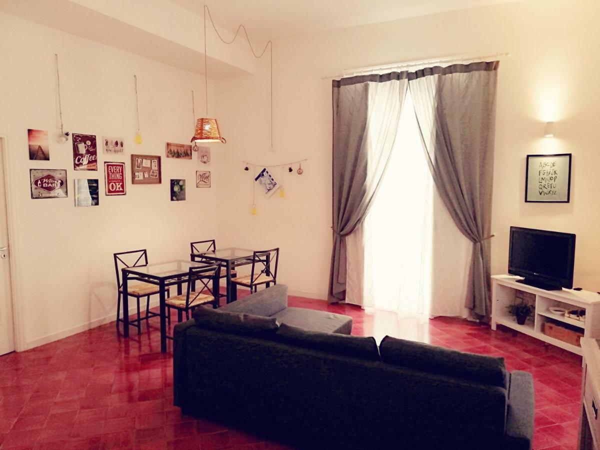 B&B Vicolo Stretto Салерно Экстерьер фото
